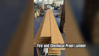 Bois de construction en plastique ignifuge et résistant aux produits chimiques
